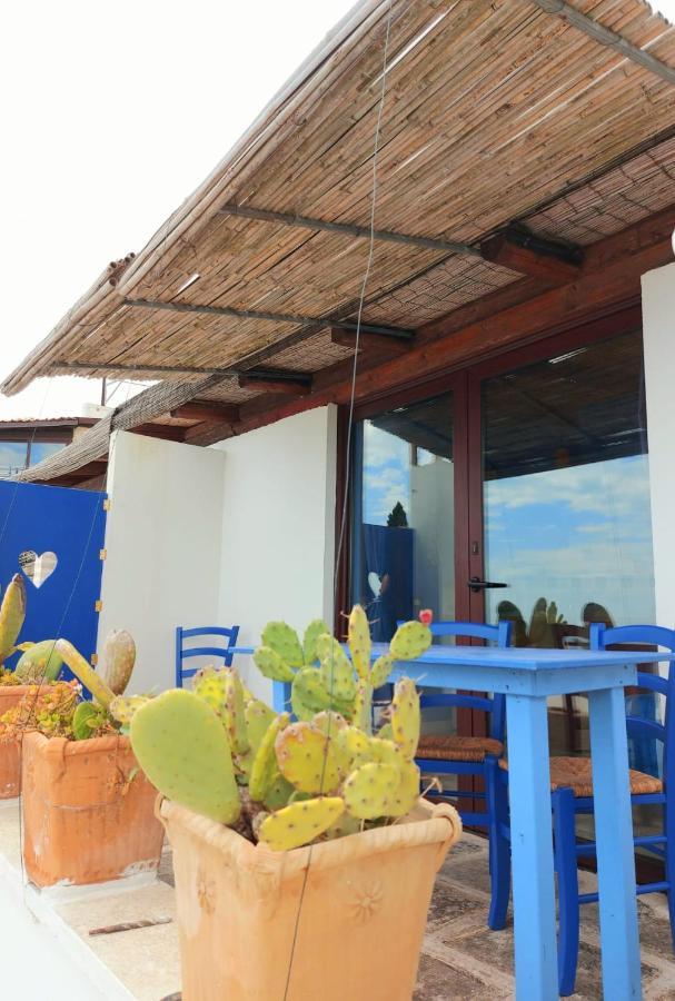 Blu Suite Cottage Sul Mare E Swimming Pool トリカーゼ エクステリア 写真