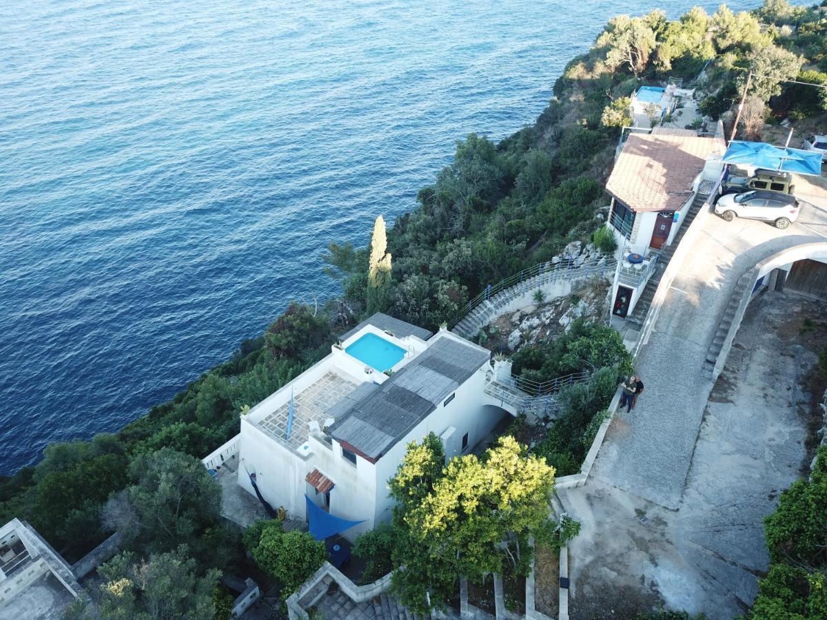 Blu Suite Cottage Sul Mare E Swimming Pool トリカーゼ エクステリア 写真